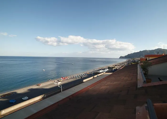 Marina Di Savoca