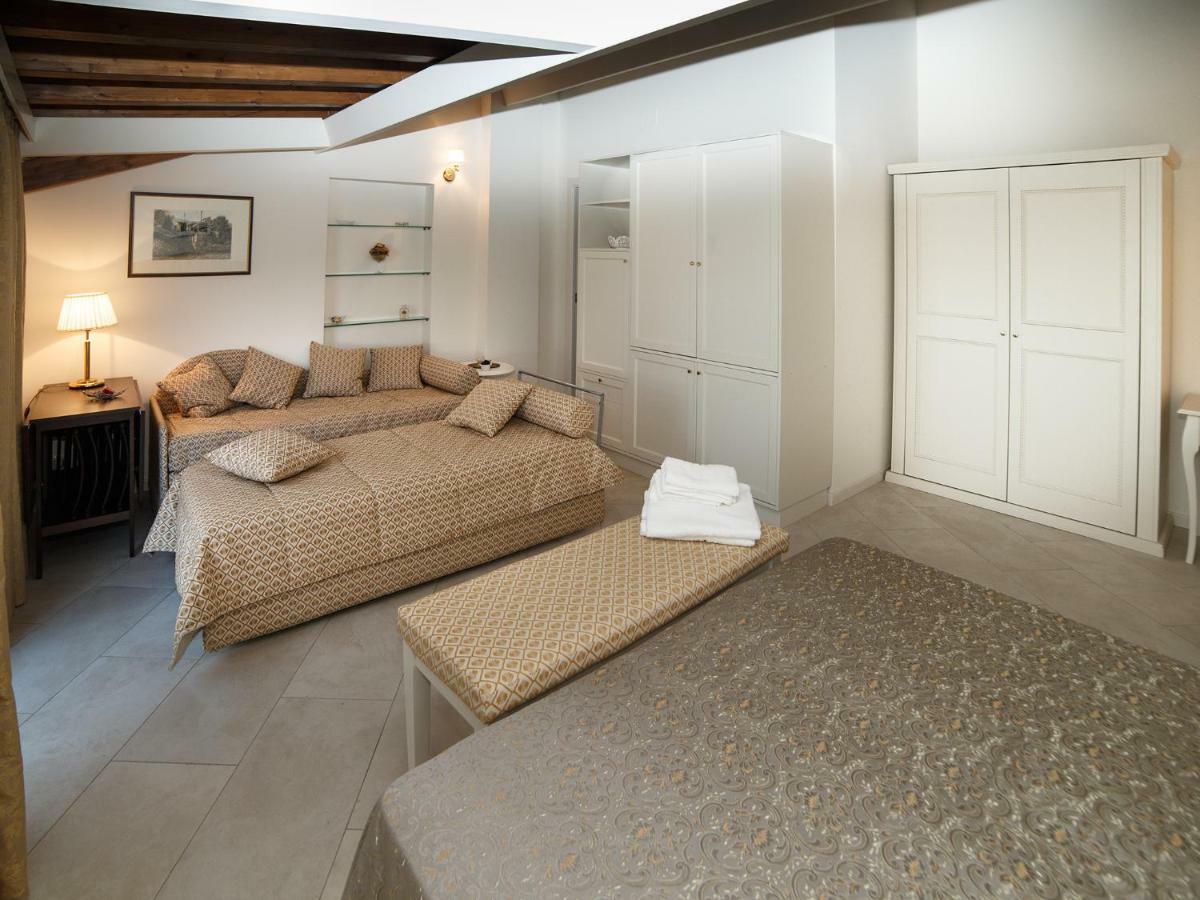 Marina Di Savoca Apartment