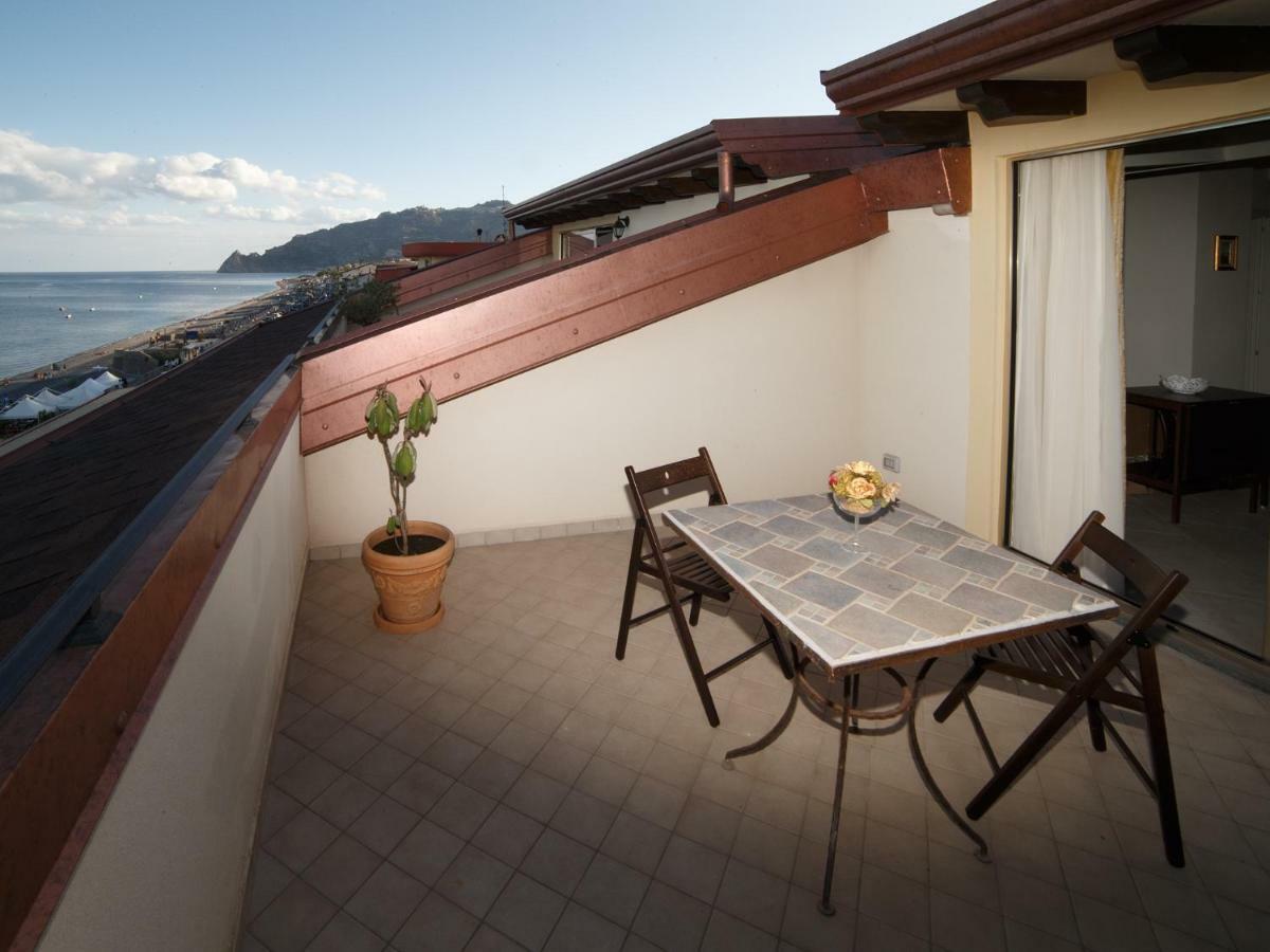 Apartment Marina Di Savoca Santa Teresa Di Riva