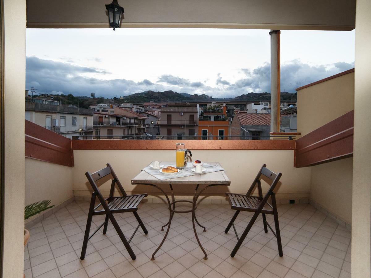 Apartment Marina Di Savoca Santa Teresa Di Riva