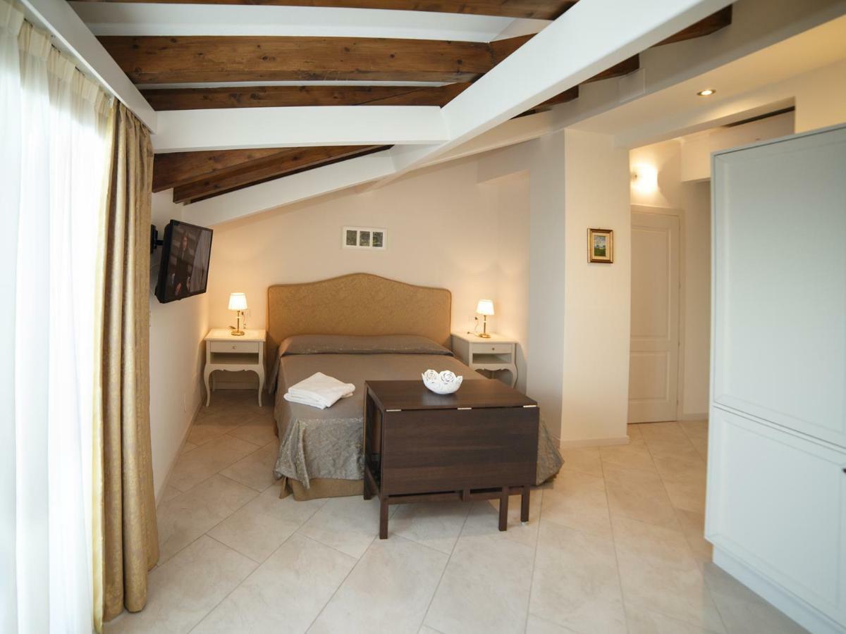 Apartment Marina Di Savoca *