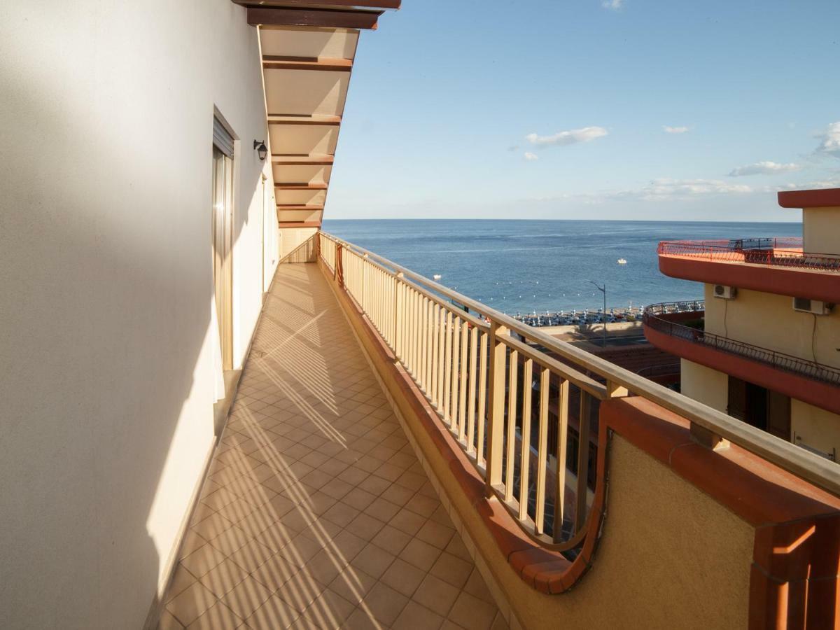 Marina Di Savoca * Santa Teresa Di Riva